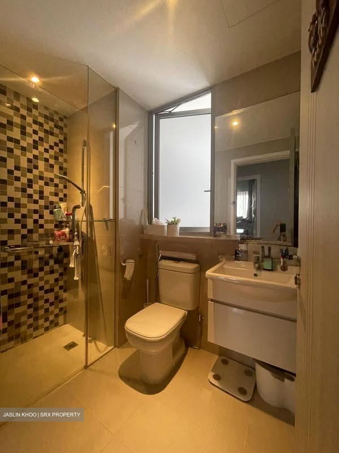 Sea Esta (D18), Condominium #618242541